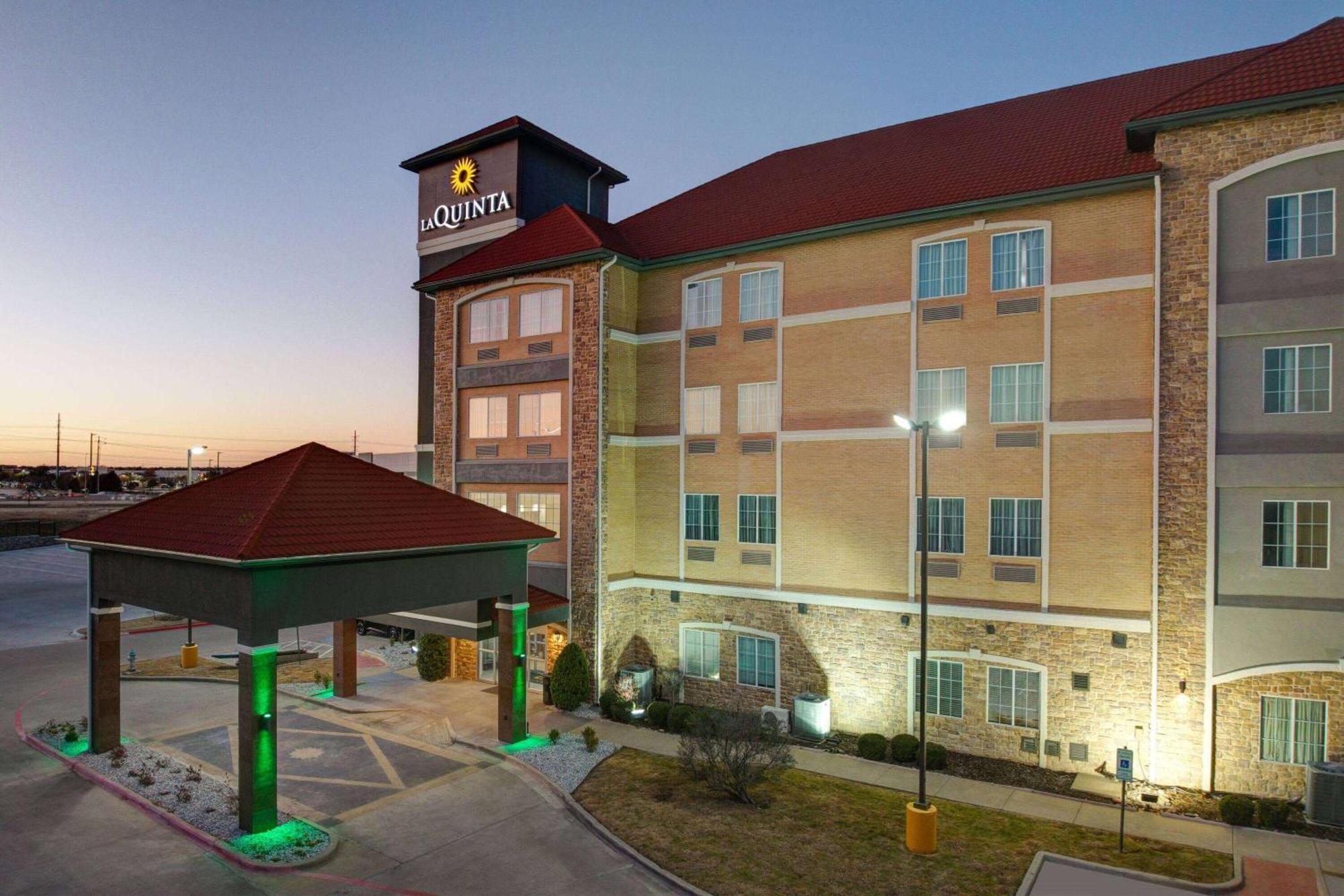La Quinta By Wyndham Allen At The Village Luaran gambar